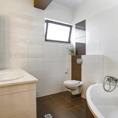 Villa Kallisti Ialyssos By *