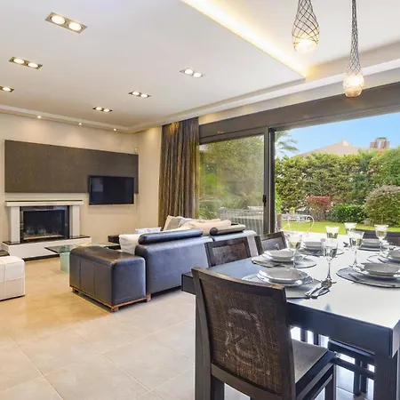 Kallisti Ialyssos By *